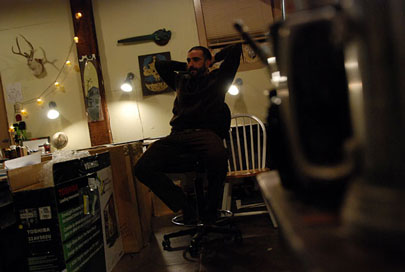 jeremy fish in his studio